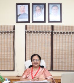 Dr. P. S. Yenkar IMg